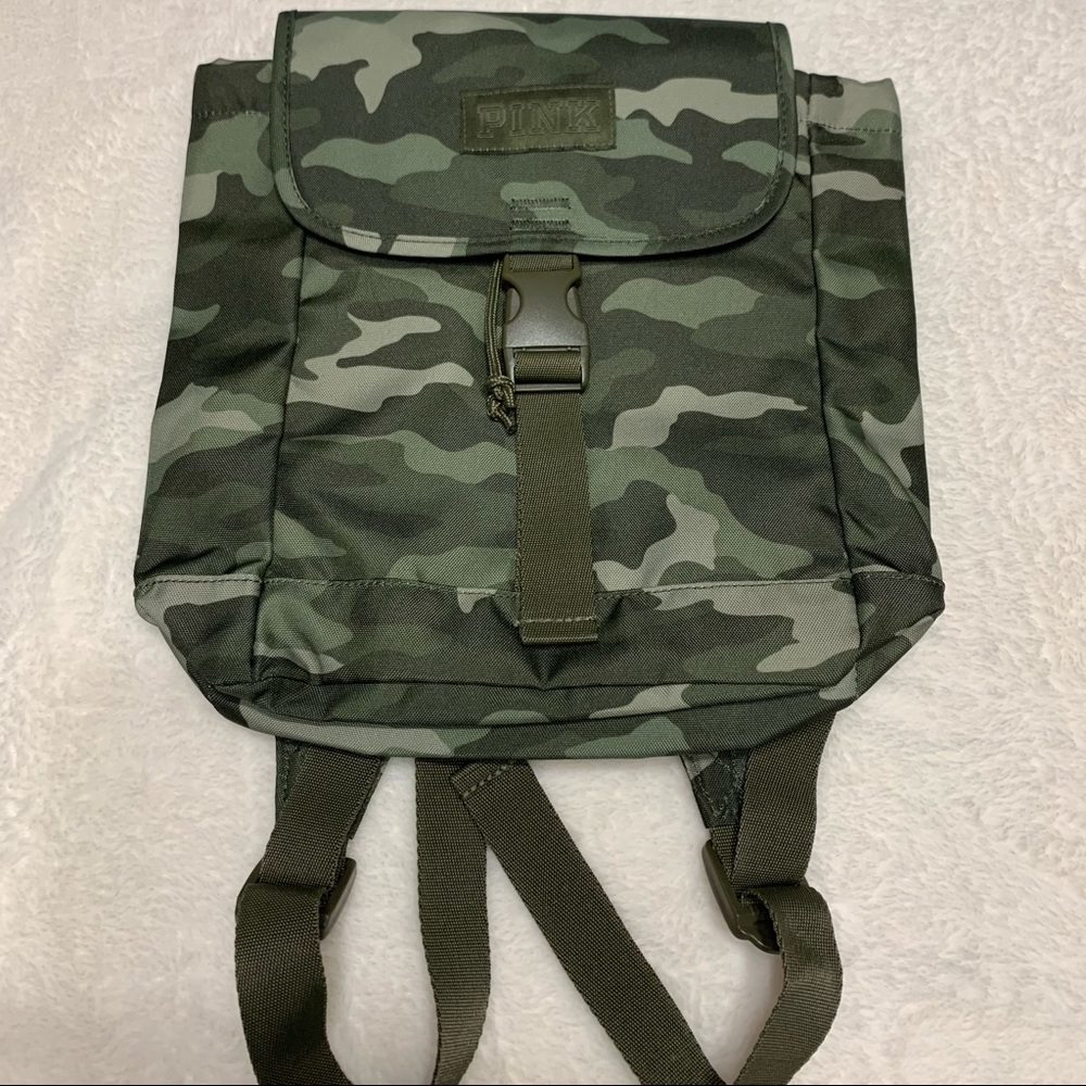 VS PINK Drawstring Camo Print Backpack